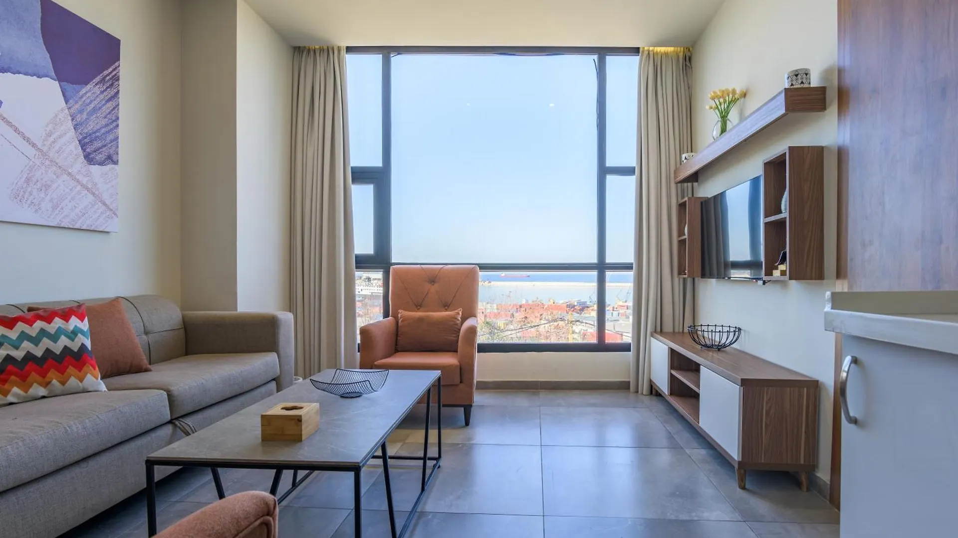 Gate 9 Tower - Studios & Apartments In Mar Mikhael Al Mudawwar