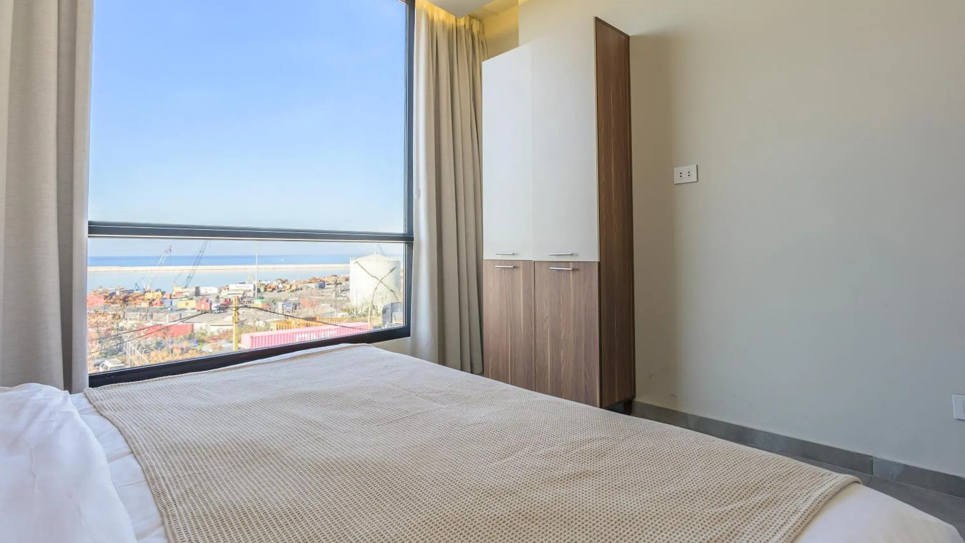 Gate 9 Tower - Studios & Apartments In Mar Mikhael Al Mudawwar