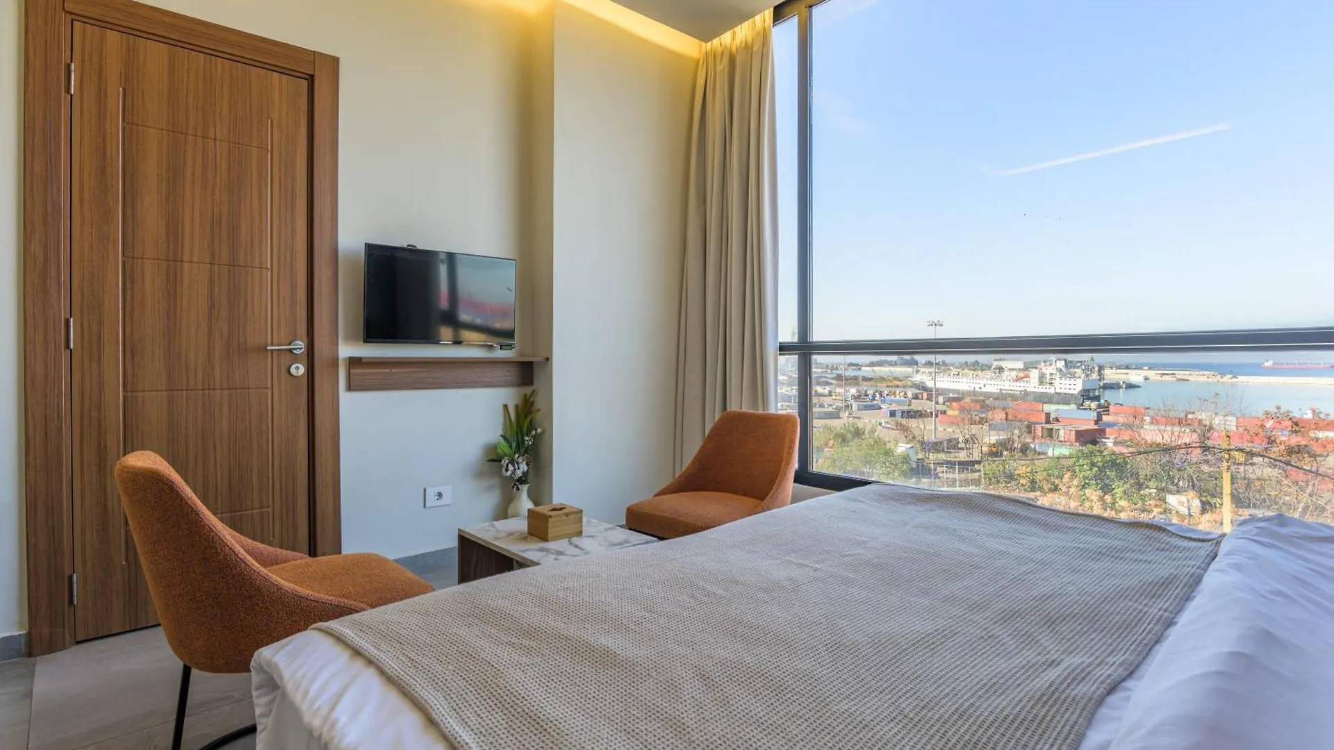 Gate 9 Tower - Studios & Apartments In Mar Mikhael Al Mudawwar