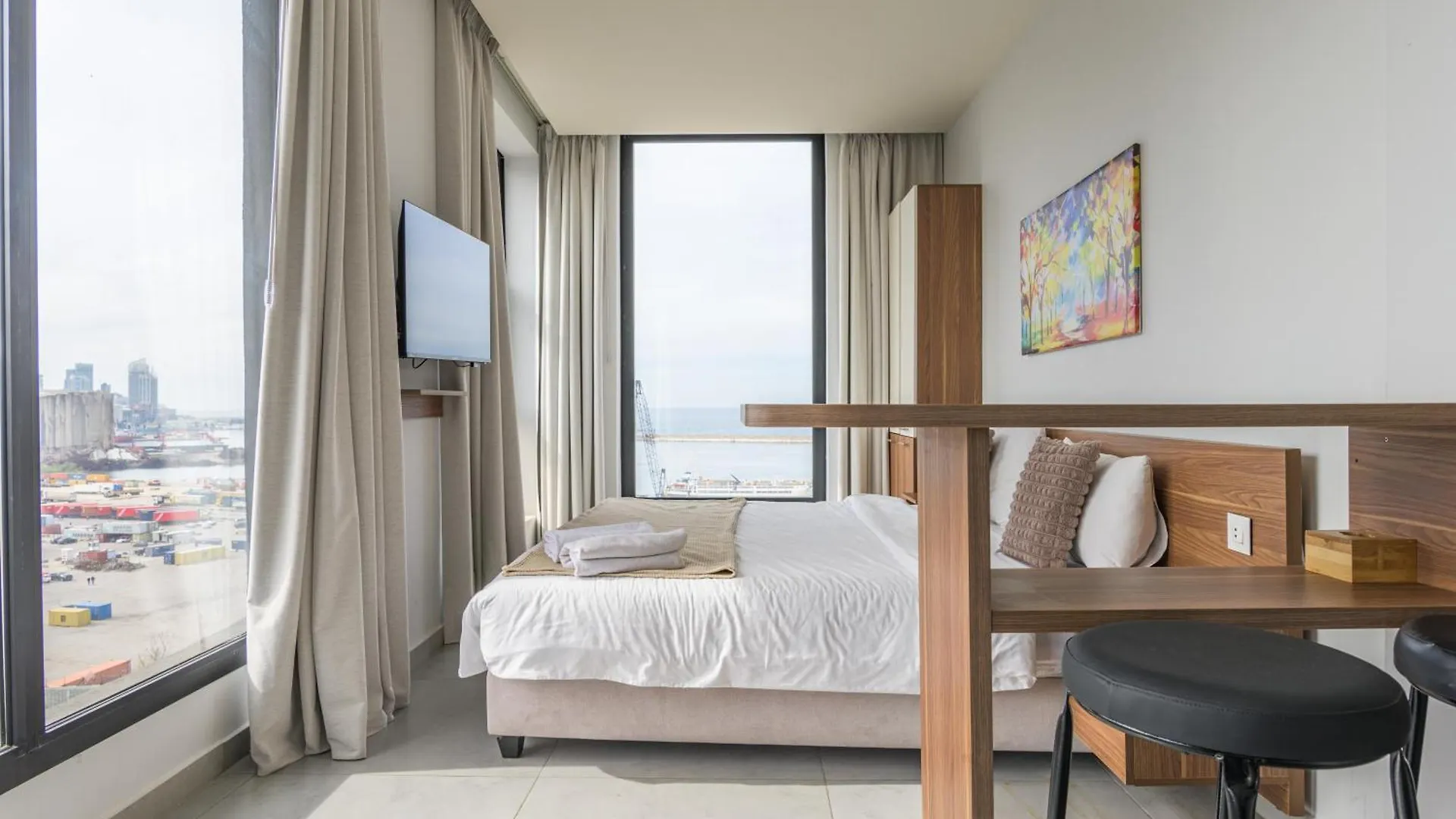 Gate 9 Tower - Studios & Apartments In Mar Mikhael Al Mudawwar 0*,
