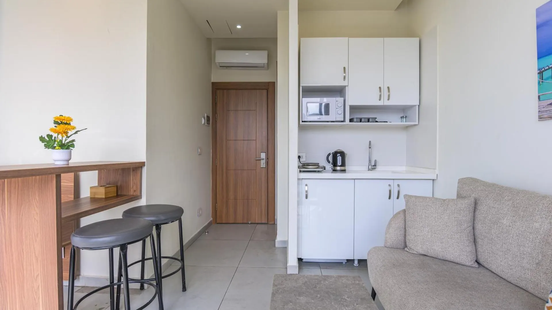 Gate 9 Tower - Studios & Apartments In Mar Mikhael Al Mudawwar