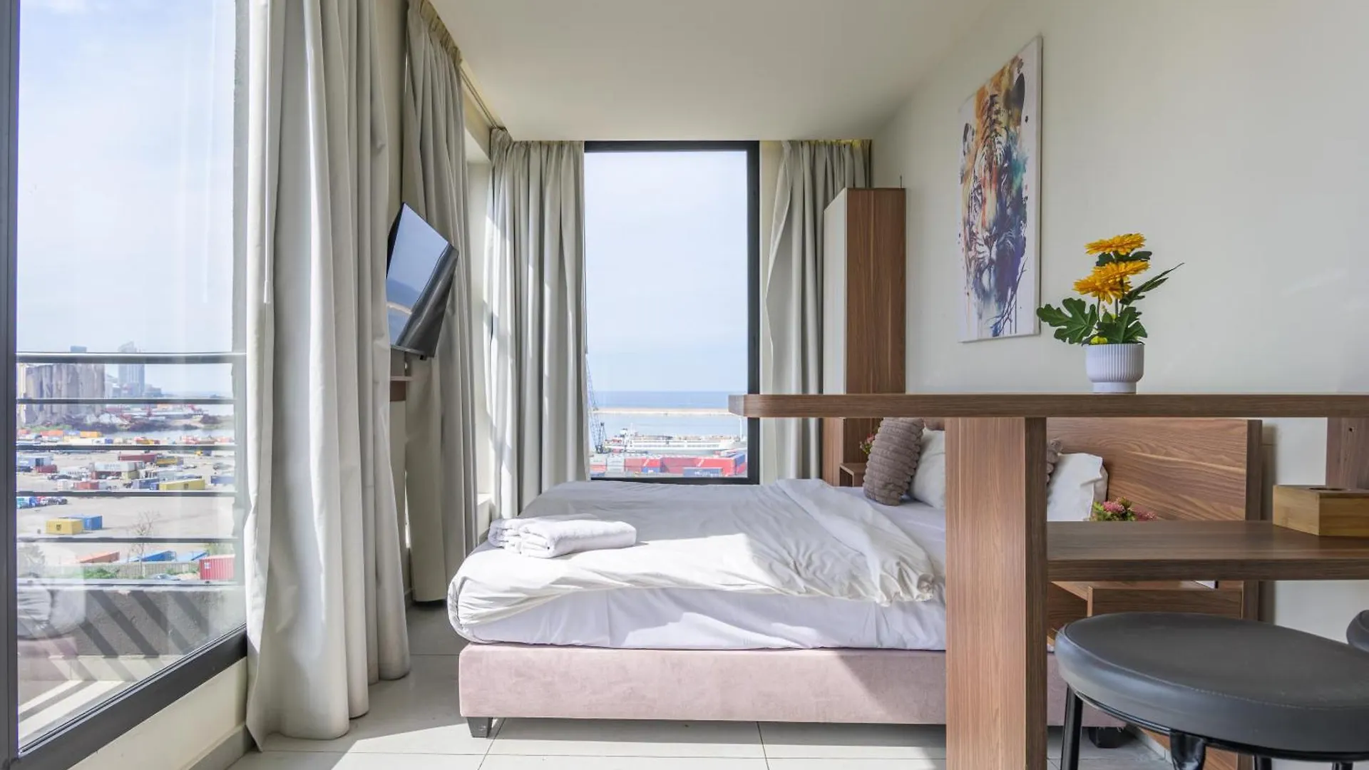 Gate 9 Tower - Studios & Apartments In Mar Mikhael Al Mudawwar