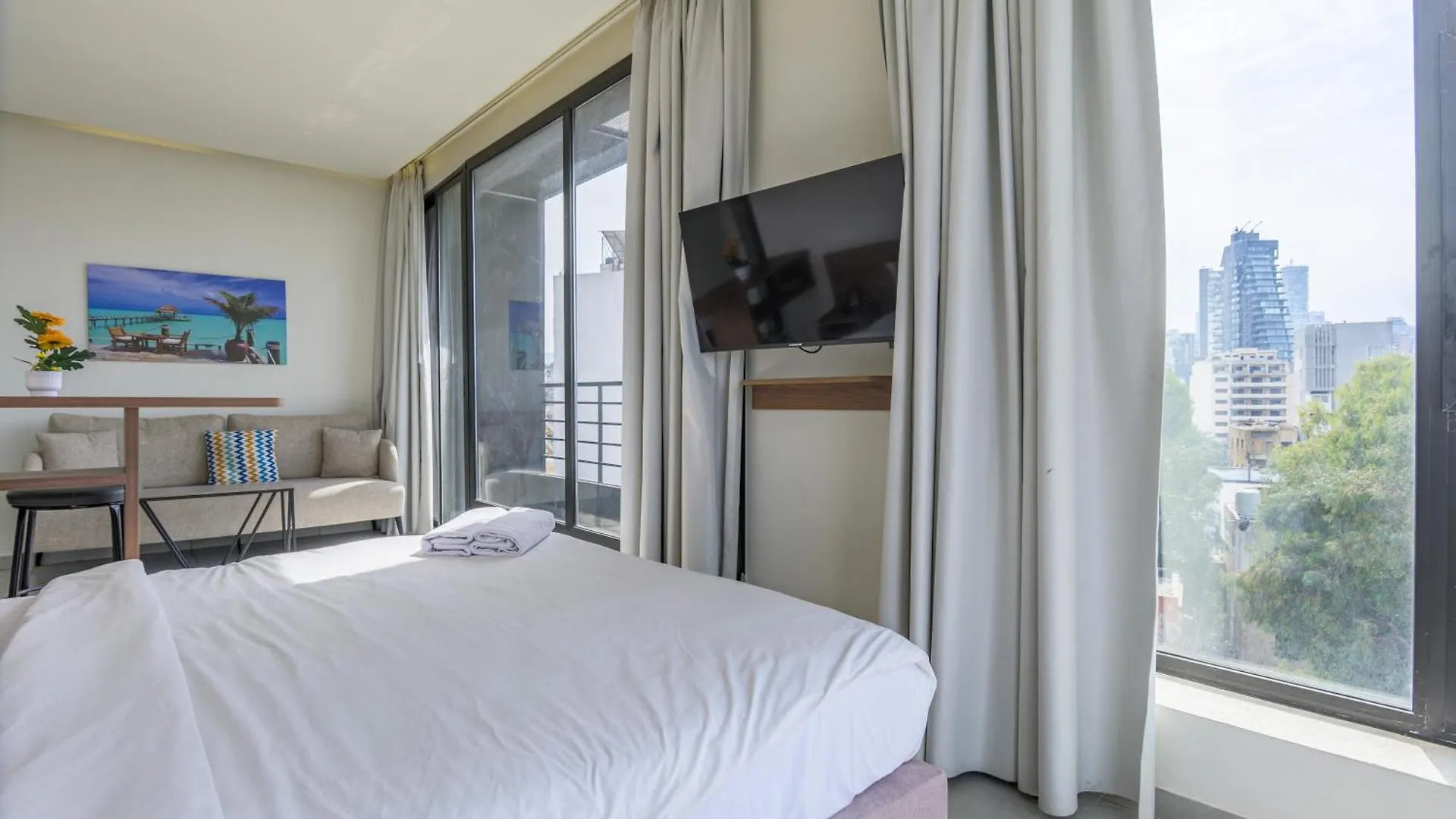 Gate 9 Tower - Studios & Apartments In Mar Mikhael Al Mudawwar 0*,