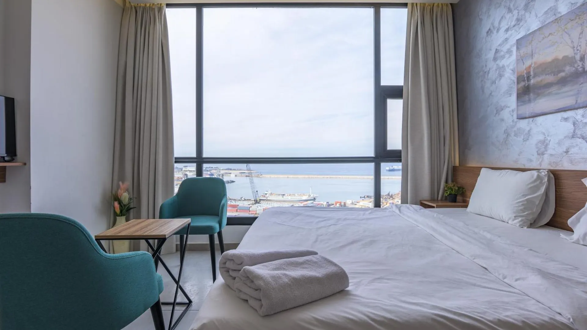 Gate 9 Tower - Studios & Apartments In Mar Mikhael Al Mudawwar