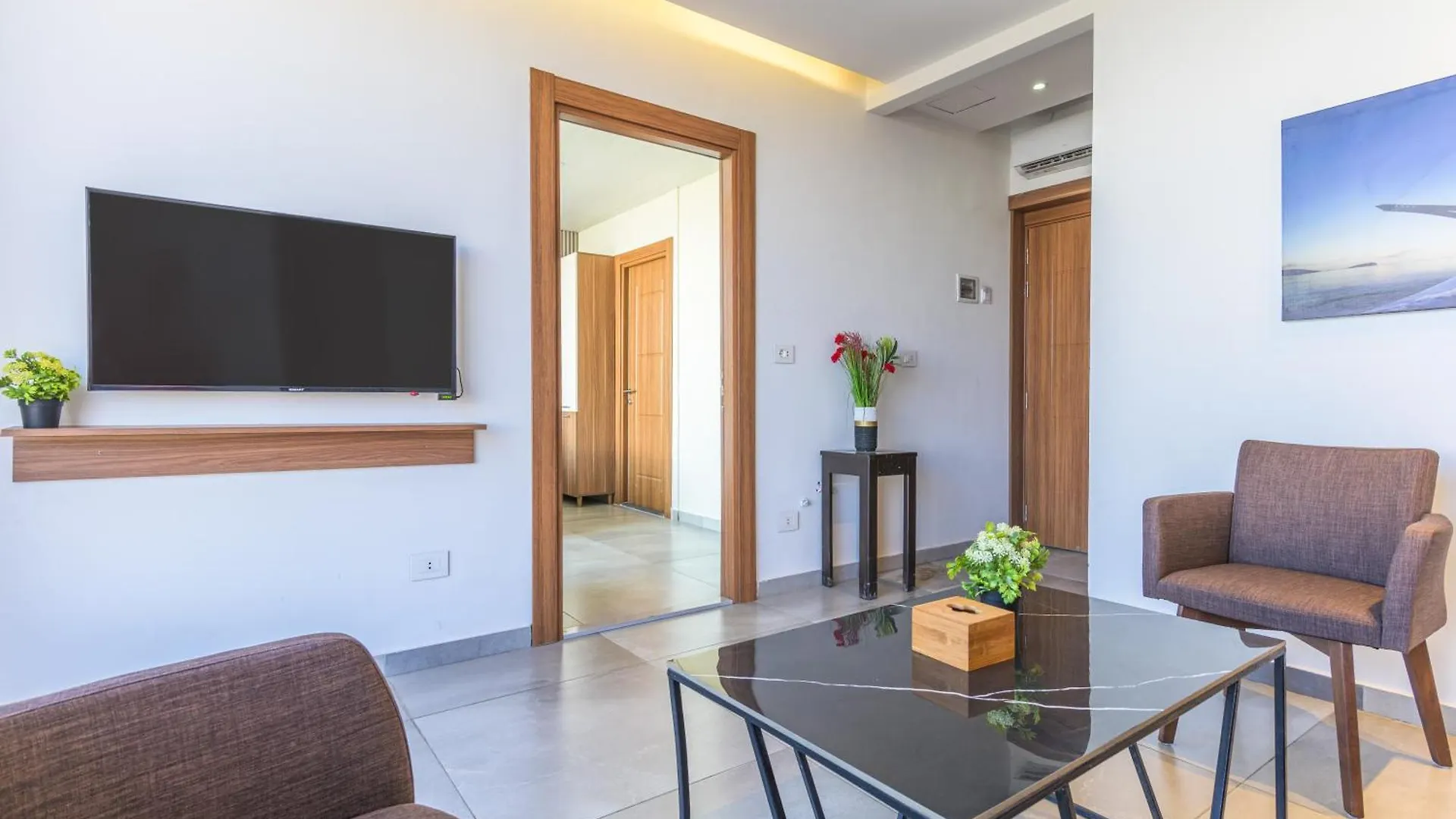 Gate 9 Tower - Studios & Apartments In Mar Mikhael Al Mudawwar 0*,  Lebanon