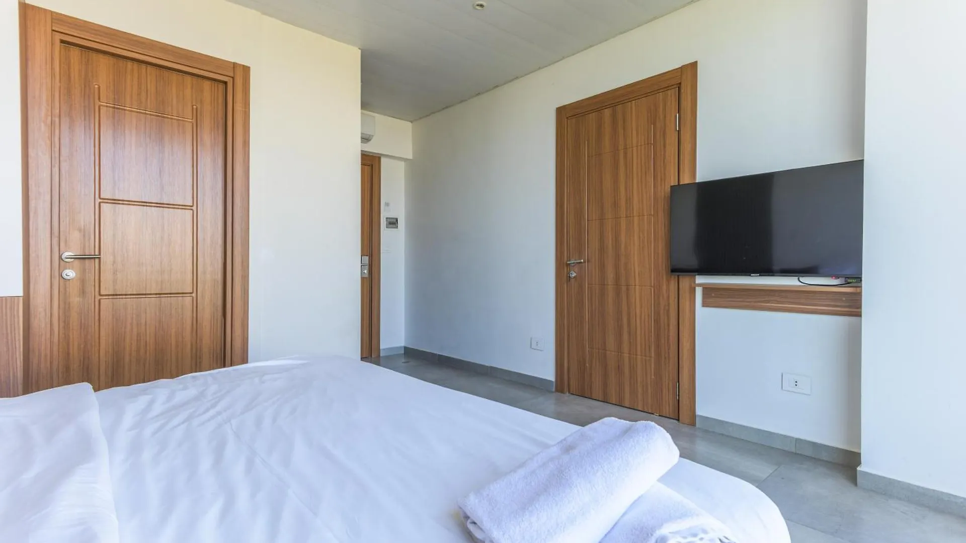 Gate 9 Tower - Studios & Apartments In Mar Mikhael Al Mudawwar Lebanon